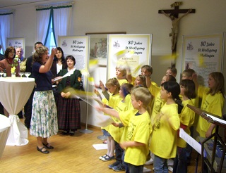 Foto vom St&auml;ndchen der Wolfgangspatzen