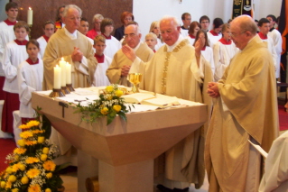 Foto von der Wandlung beim Abschiedsgottesdienst