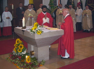 Foto von der Einsetzung als neuer Pfarrer