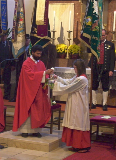 Foto von der &Uuml;bergabe der Kerze