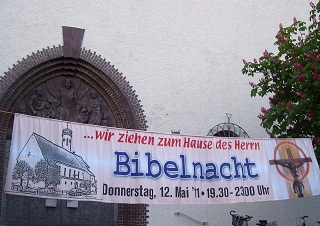 Foto von der &ouml;kumenischen Bibelnacht