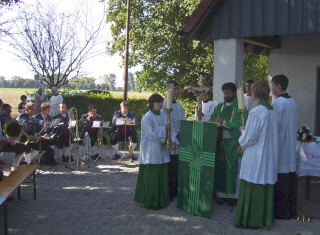 Foto vom Gottesdienst bei der Lerchenfeldkapelle