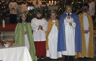 Foto der Sternsinger bei den F&uuml;rbitten