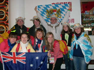 Foto der Gruppe aus Meitingen mit australischen Jugendlichen